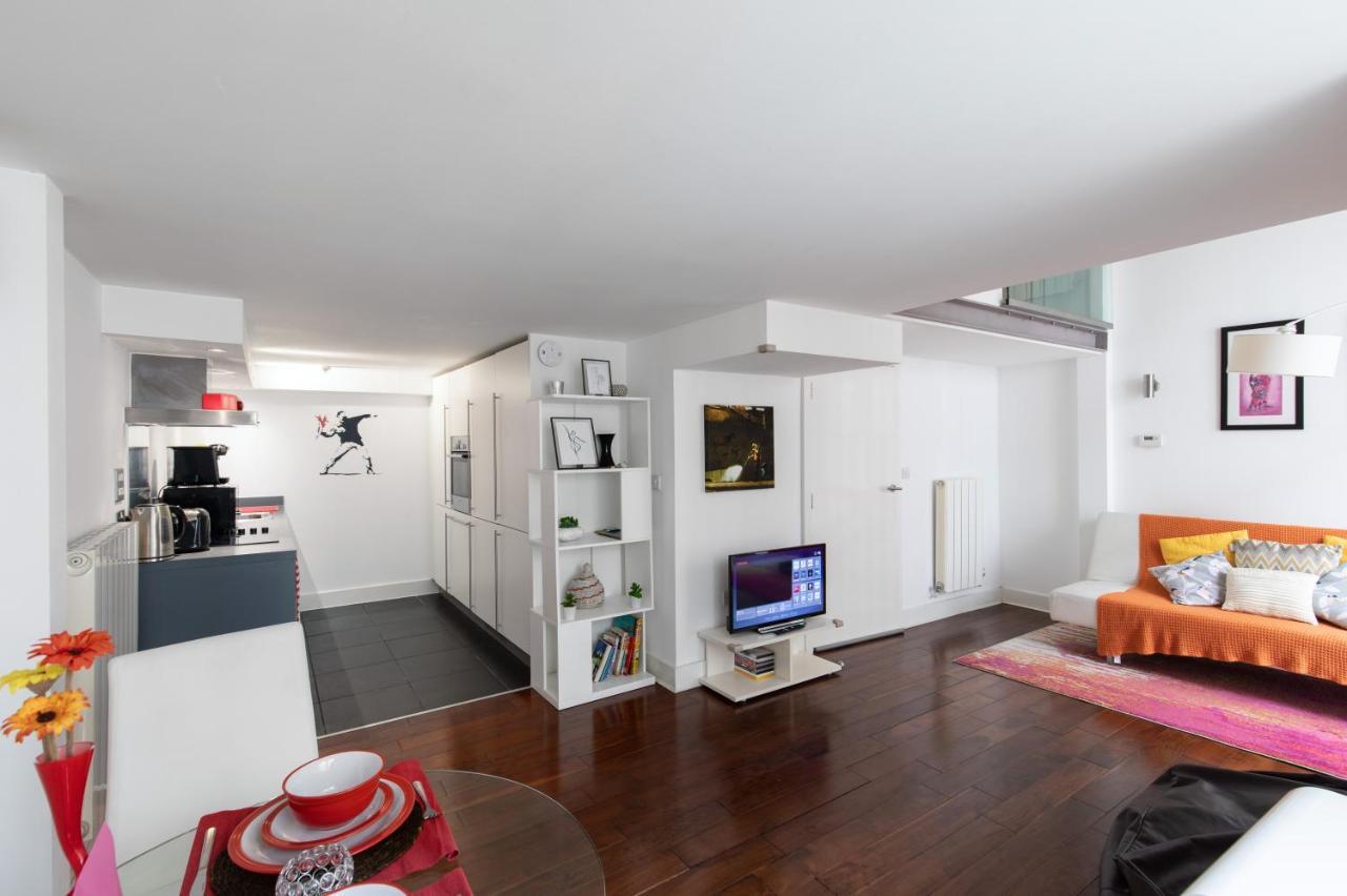 My London Holiday Home Exterior photo